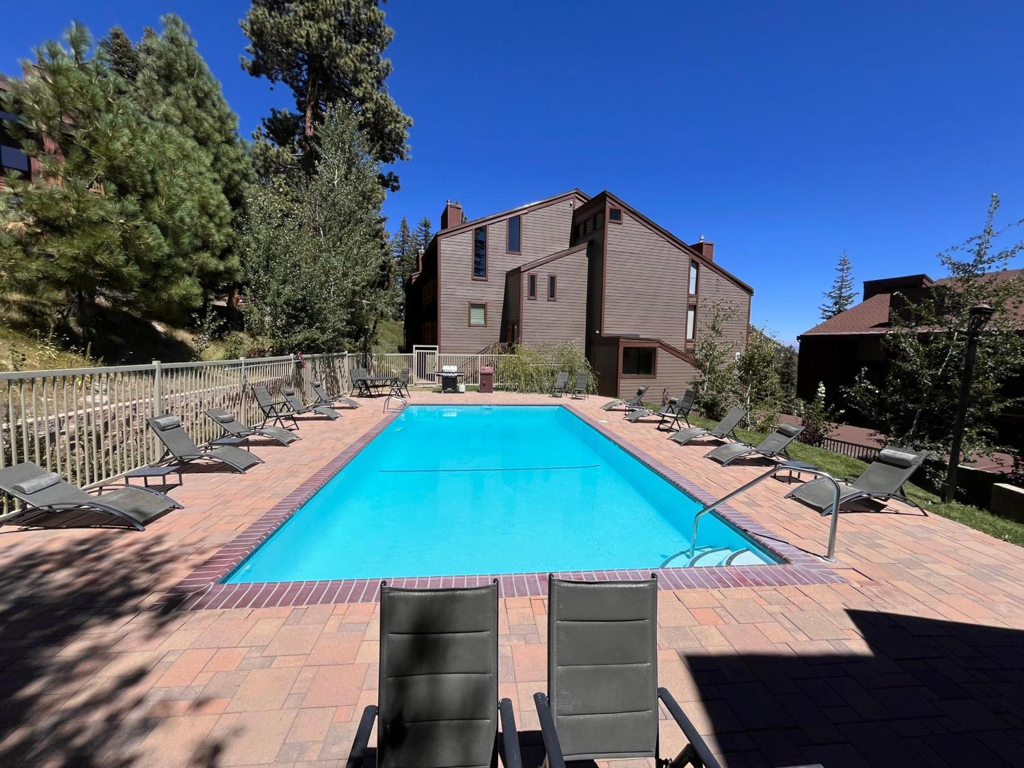 Tastefully Remodeled Condo At Mammoth Ski & Racquet Club, Hot Tub, Garage, 10 Min Walk To Ski Lifts Mammoth Lakes Exteriör bild