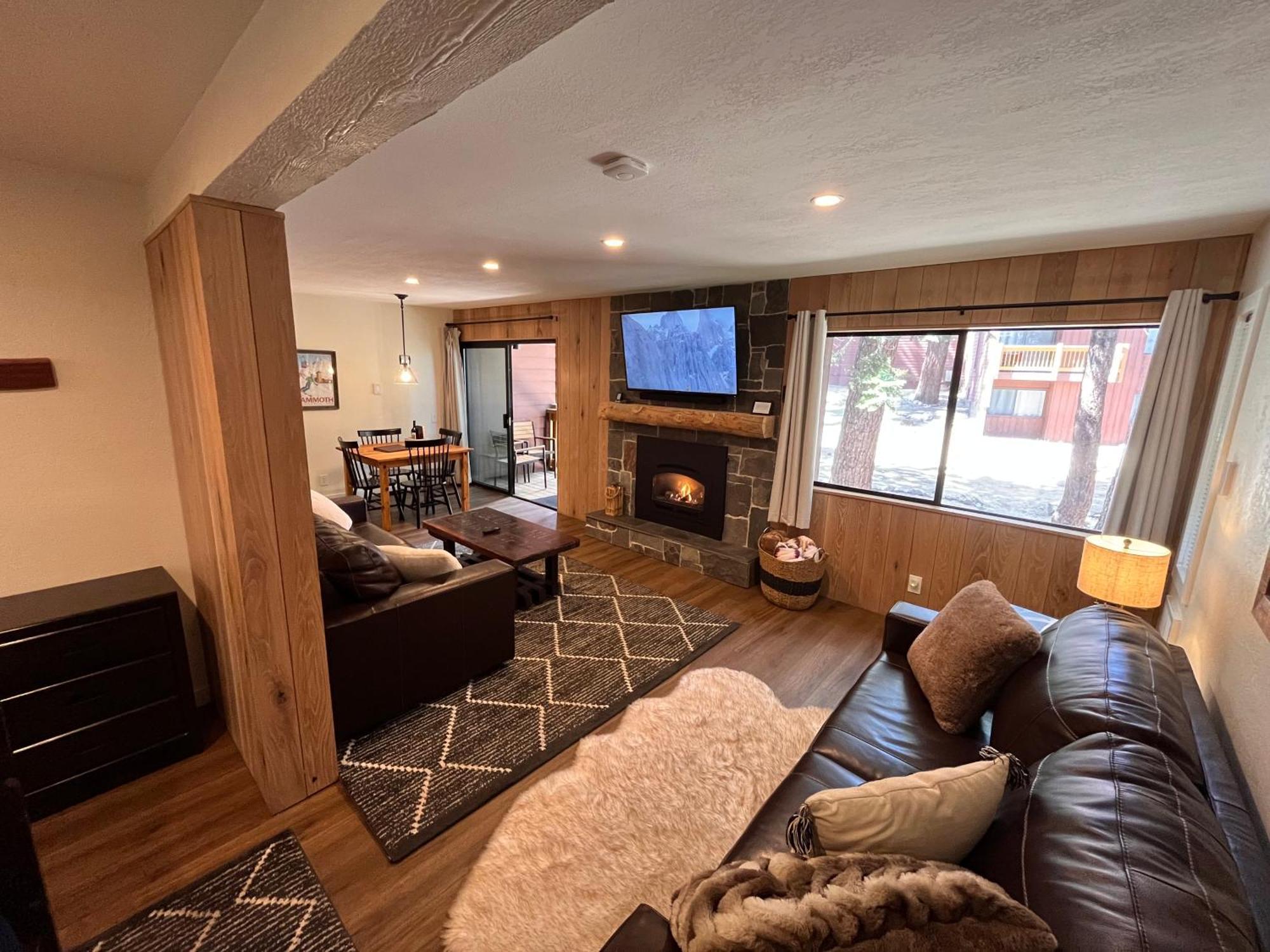 Tastefully Remodeled Condo At Mammoth Ski & Racquet Club, Hot Tub, Garage, 10 Min Walk To Ski Lifts Mammoth Lakes Exteriör bild