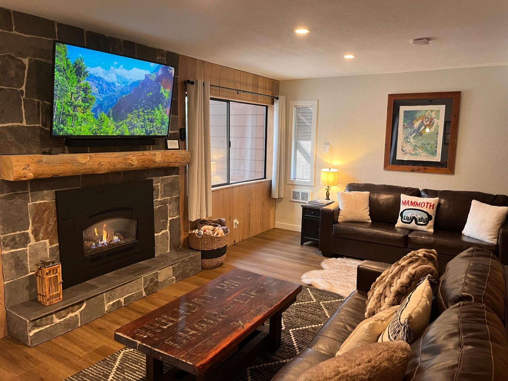 Tastefully Remodeled Condo At Mammoth Ski & Racquet Club, Hot Tub, Garage, 10 Min Walk To Ski Lifts Mammoth Lakes Exteriör bild
